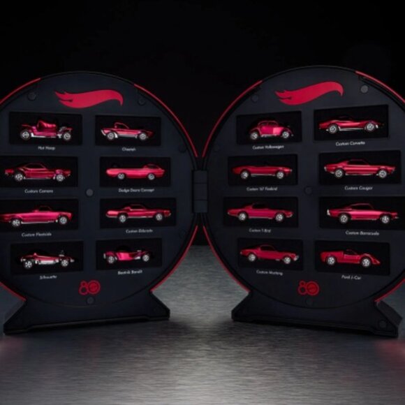 Hot Wheels Collectors – Mattel 80th Anniversary Original 16 Rally Case Set - Picture 3 of 5